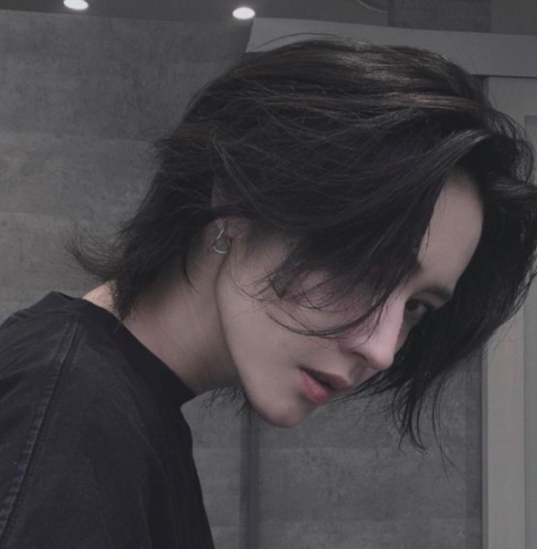 齋藤さん宣材写真