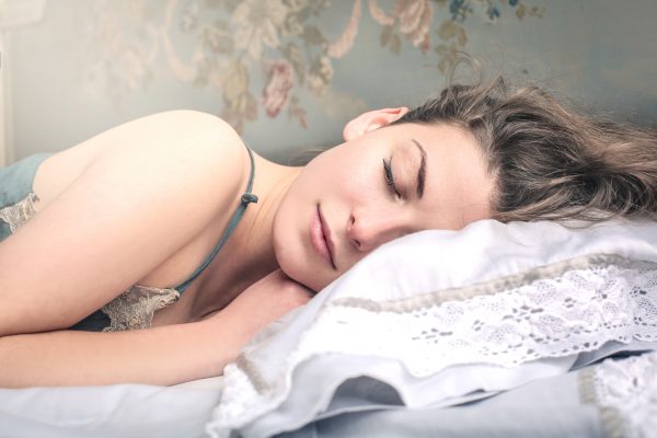寝違えのおもな３つの症状と２つの原因とは？