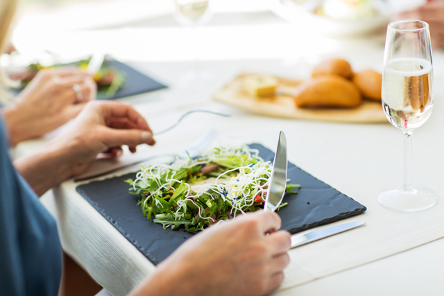 かたよった食生活を送らないことが、一番の予防策